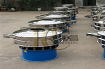 食品粉末振動篩使用時應(yīng)注意哪些問題？